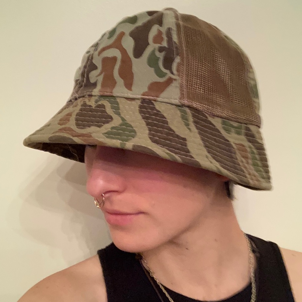 Vintage camo bucket hat